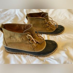 Sorel Women's N About Leather Rain Snow Boot 9.5